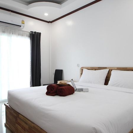 Phi Phi Pagarang House Hotel Ngoại thất bức ảnh