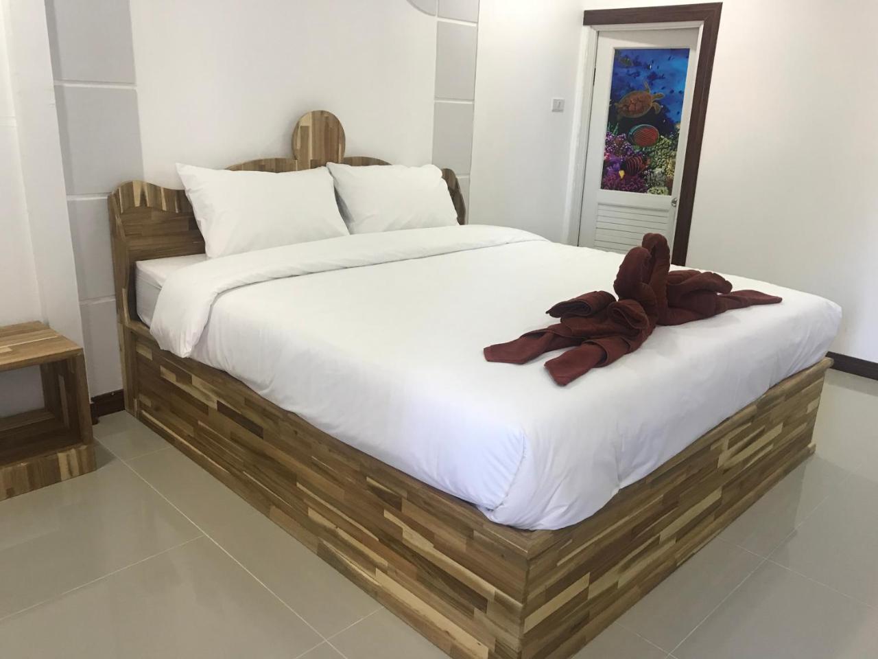 Phi Phi Pagarang House Hotel Ngoại thất bức ảnh