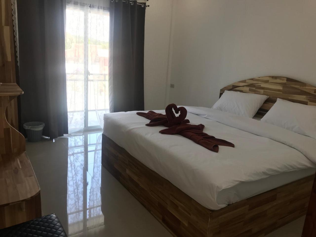 Phi Phi Pagarang House Hotel Ngoại thất bức ảnh