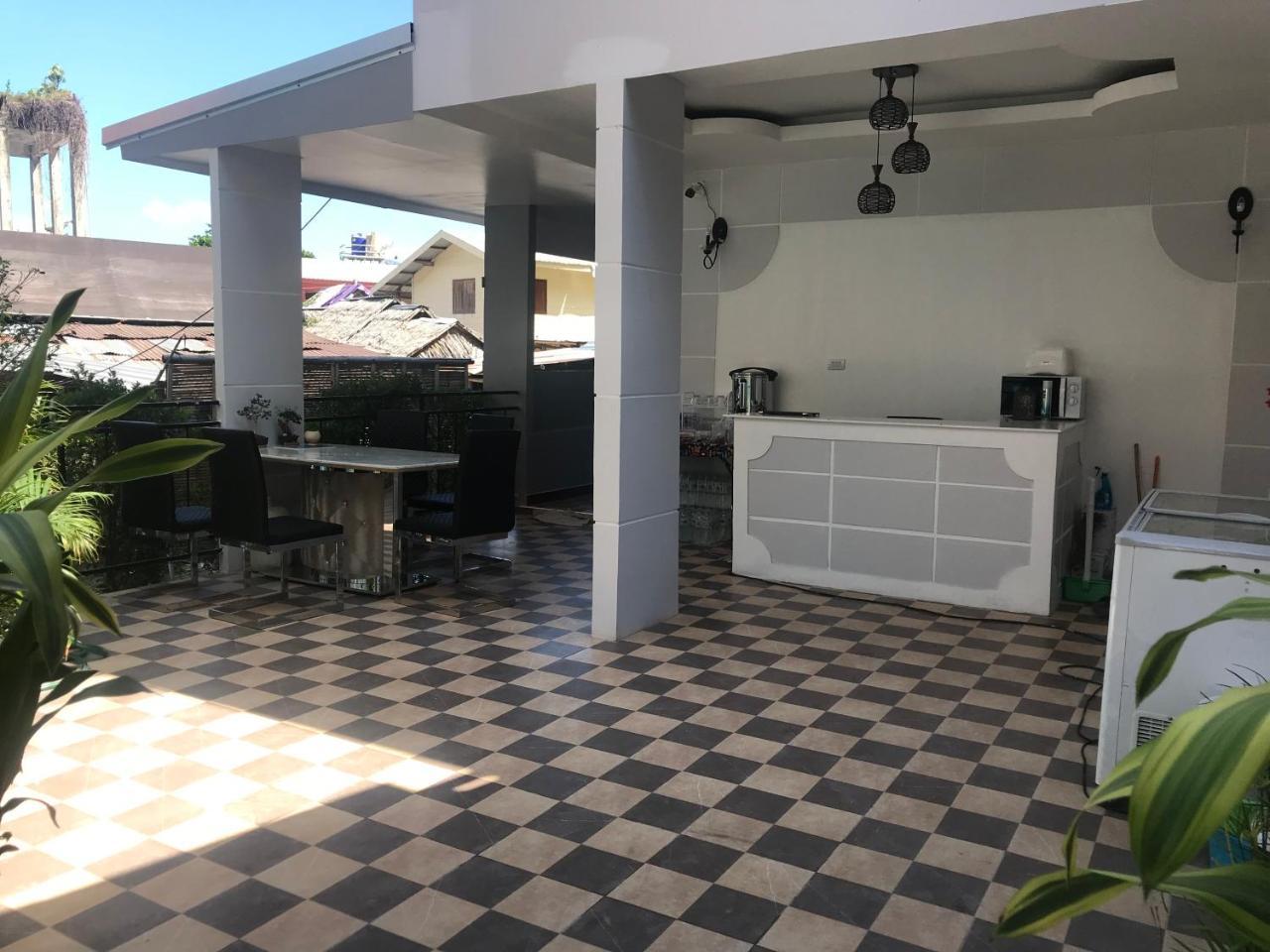 Phi Phi Pagarang House Hotel Ngoại thất bức ảnh