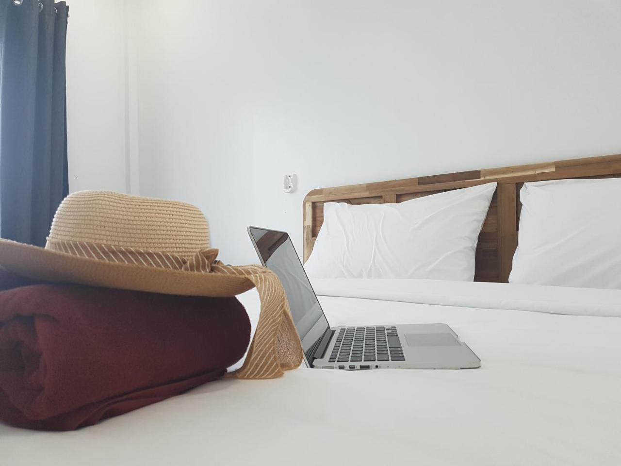 Phi Phi Pagarang House Hotel Ngoại thất bức ảnh